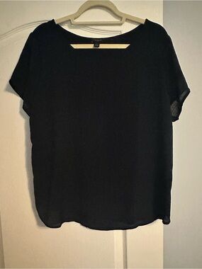 Ann Taylor Short Sleeve Scoop-Neck Blouse